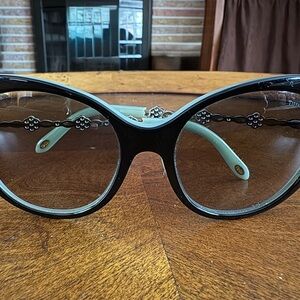 Stylish Black and Mint Sunglasses